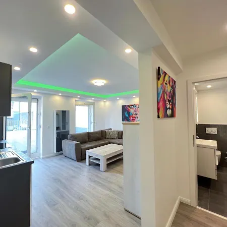 Mega 70qm Terrasse - 2 Altstadt * דיסלדורף